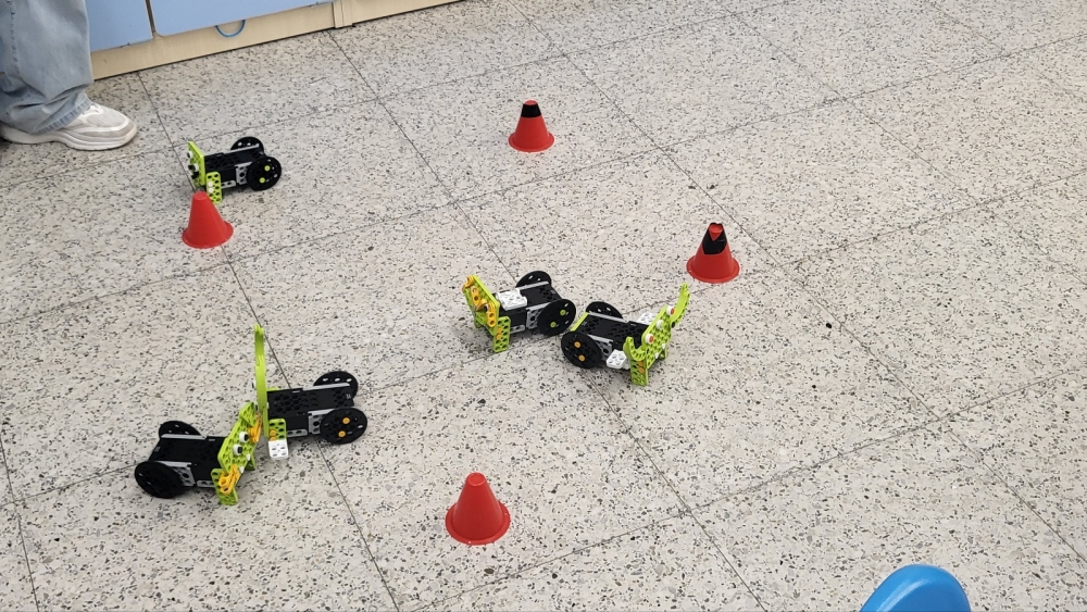 d305b41e1d2b72279f3c9d4d3140a11c_1763538288_01.jpg